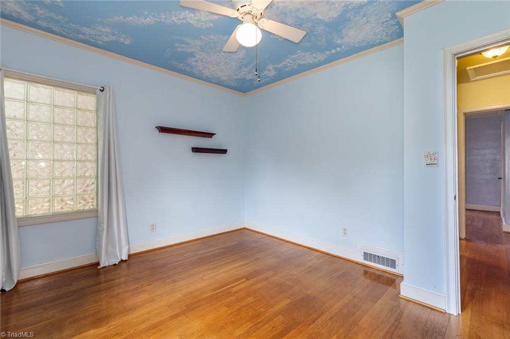 810 West Ray Avenue High Point, NC 27262 - Photo 35 of 48