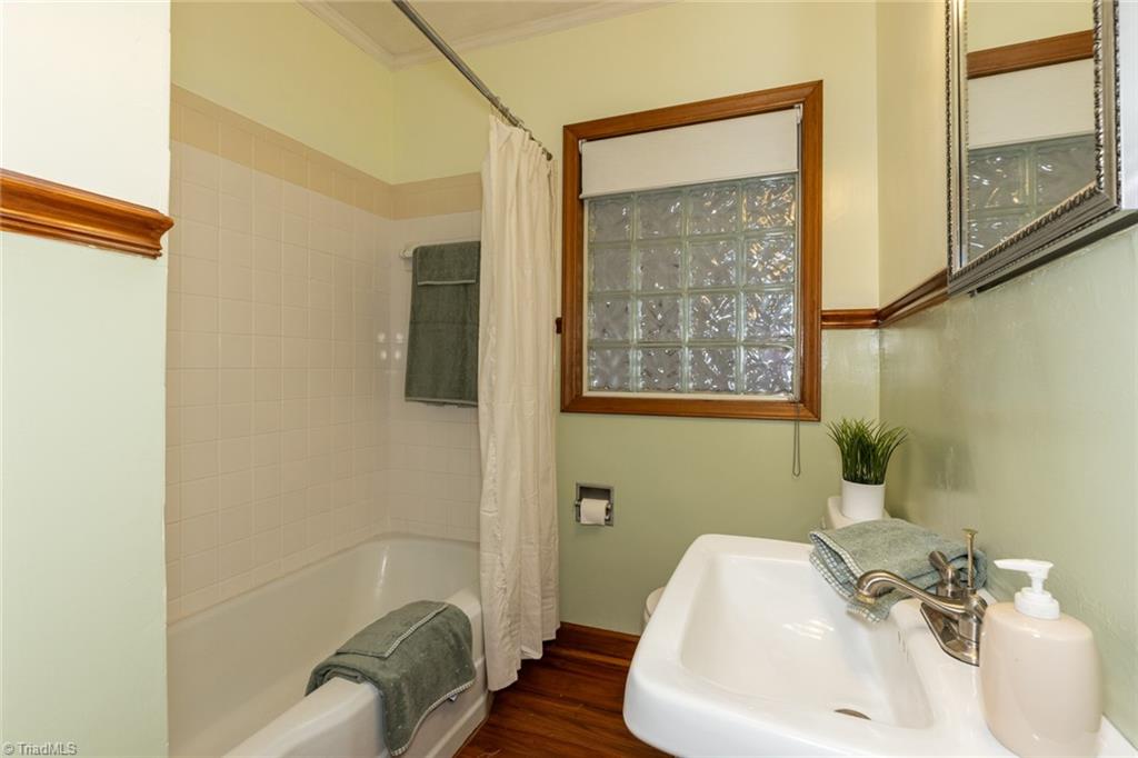 810 West Ray Avenue High Point, NC 27262 - Photo 39 of 48