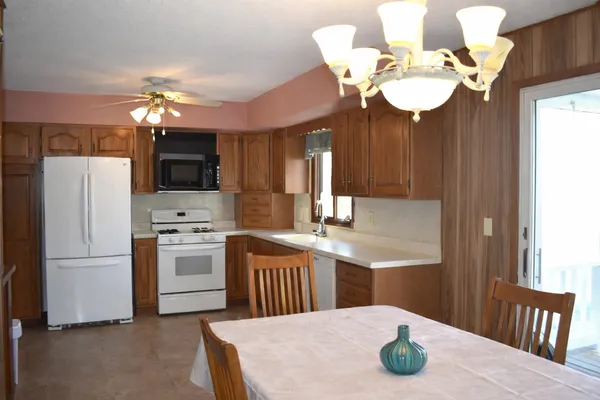 $174,900 | 1707 Teresa Street, Rock Falls, IL 61071