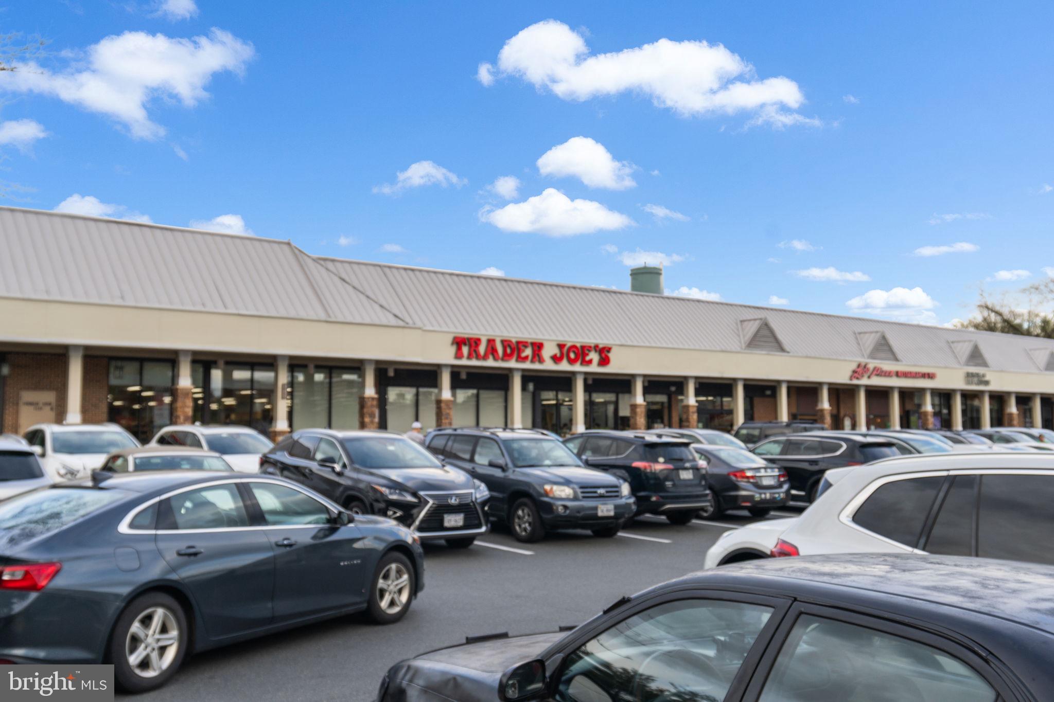 6140 Ramshorn Drive McLean, VA 22101 - Photo 57 of 72 a view of a cars park in front of a building
