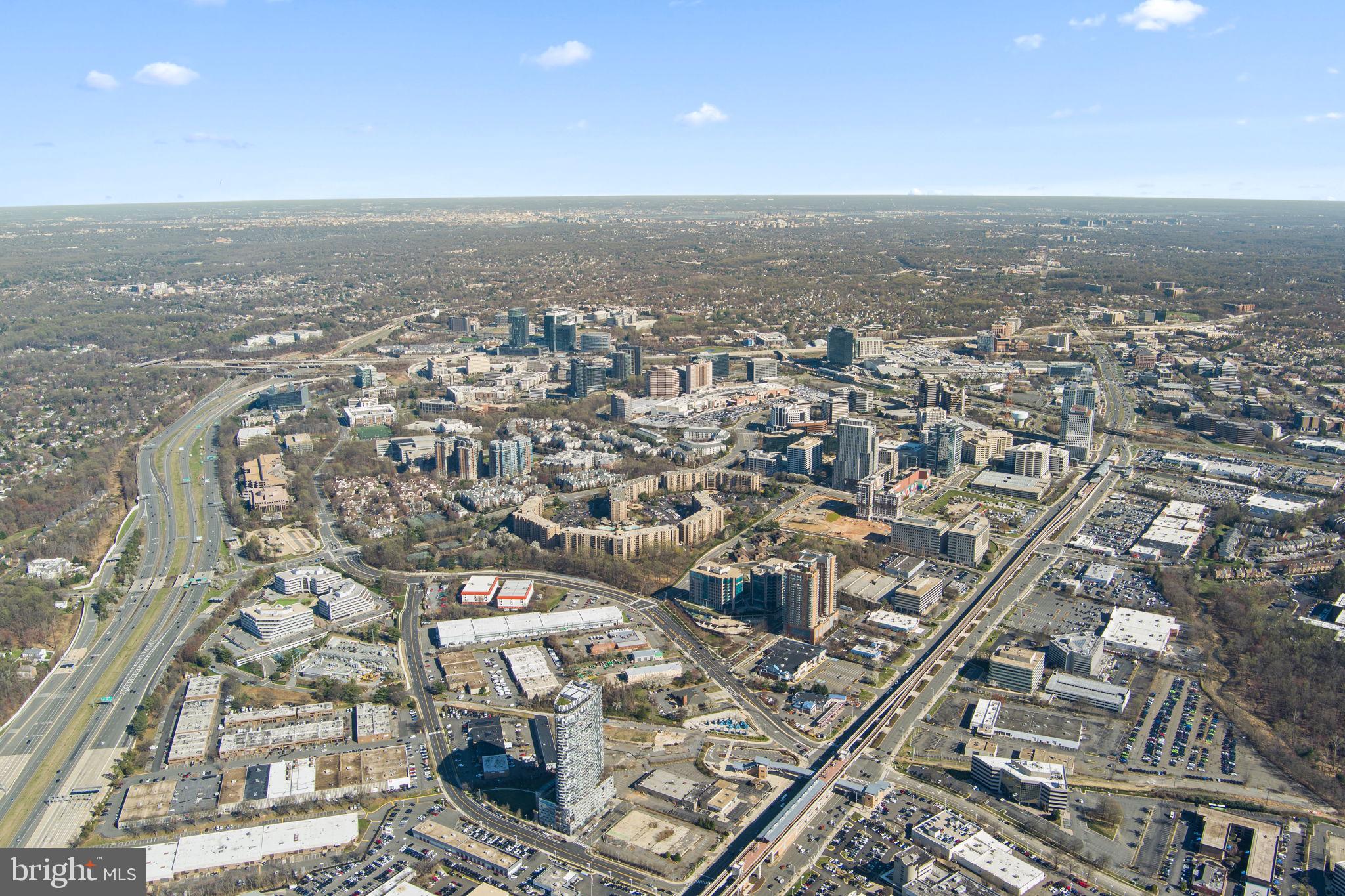 6140 Ramshorn Drive McLean, VA 22101 - Photo 72 of 72 an aerial view of multiple house
