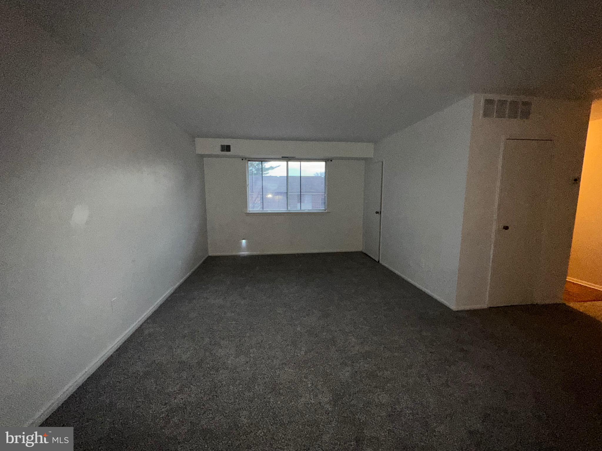 9921 Bustleton Avenue, Unit R10 Philadelphia, PA 19115 - Photo 4 of 21 Gallery Image 4
