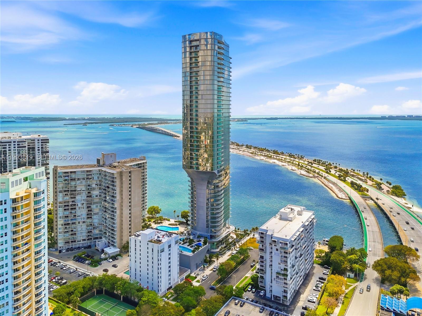 175 Southeast 25th Road, Unit 3102 Miami, FL 33129 - Photo 65 of 65 a view of a terrace with sitting space