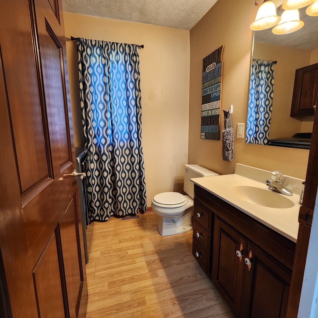 3883 East 2050th Road Serena, IL 60549 - Photo 11 of 17 Gallery Image 11