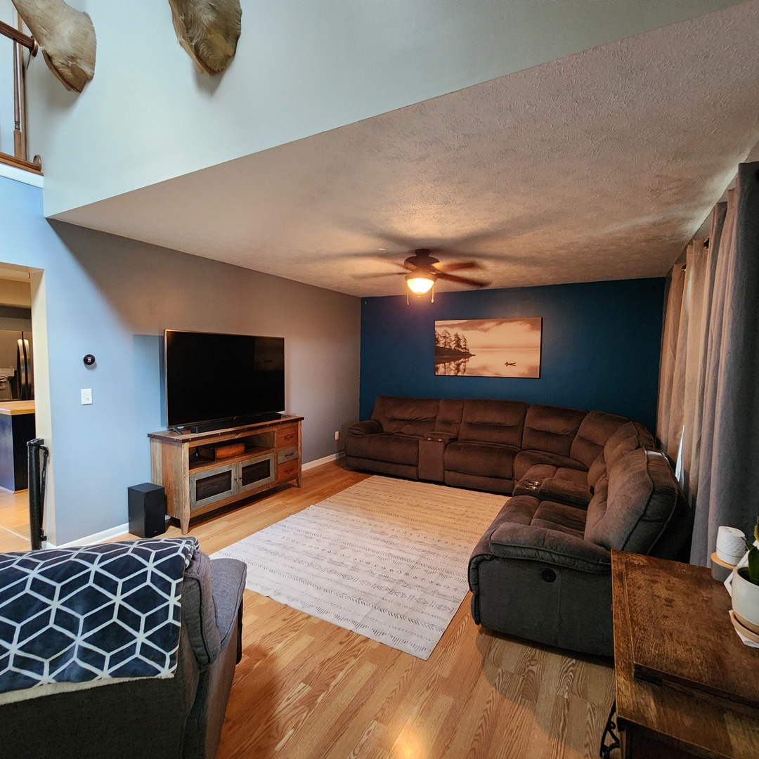 3883 East 2050th Road Serena, IL 60549 - Photo 3 of 17 Gallery Image 3