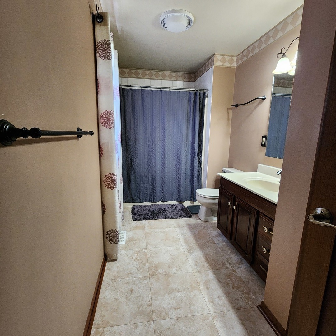 3883 East 2050th Road Serena, IL 60549 - Photo 8 of 17 Gallery Image 8