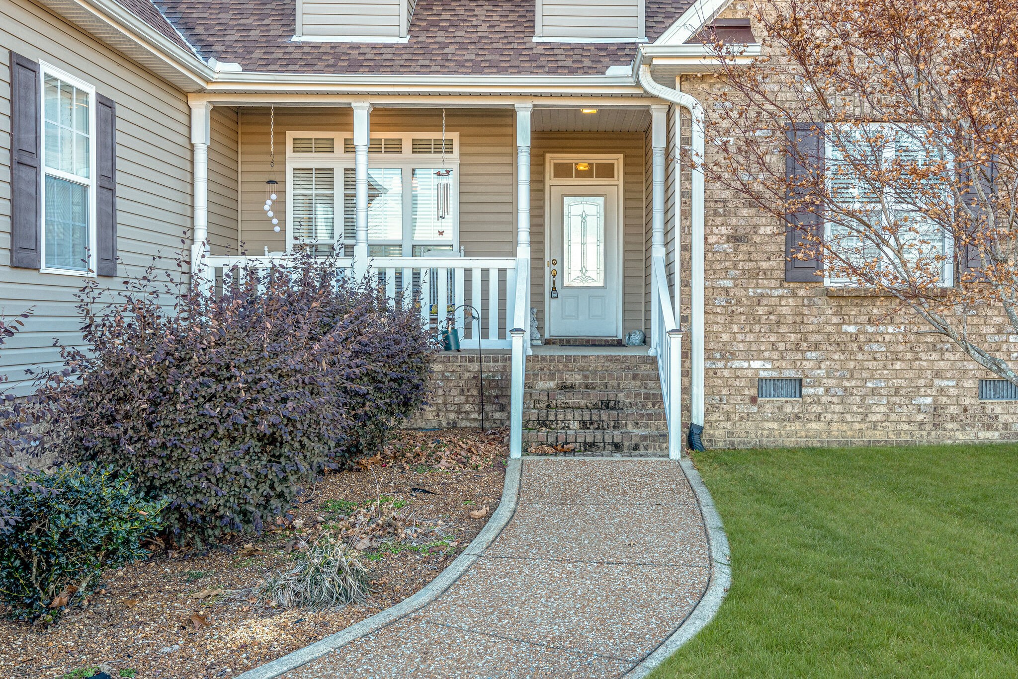 1686 Porter Road Bon Aqua, TN 37025 - Photo 3 of 28 front view of a house with a yard