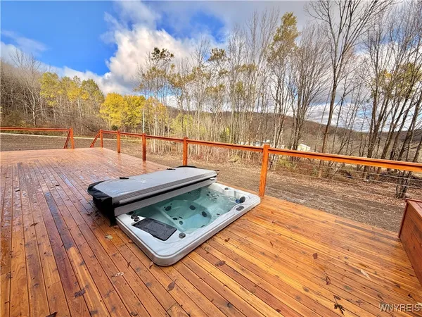 $399,000 | 6864 Simmons Road, Ellicottville, NY 14731