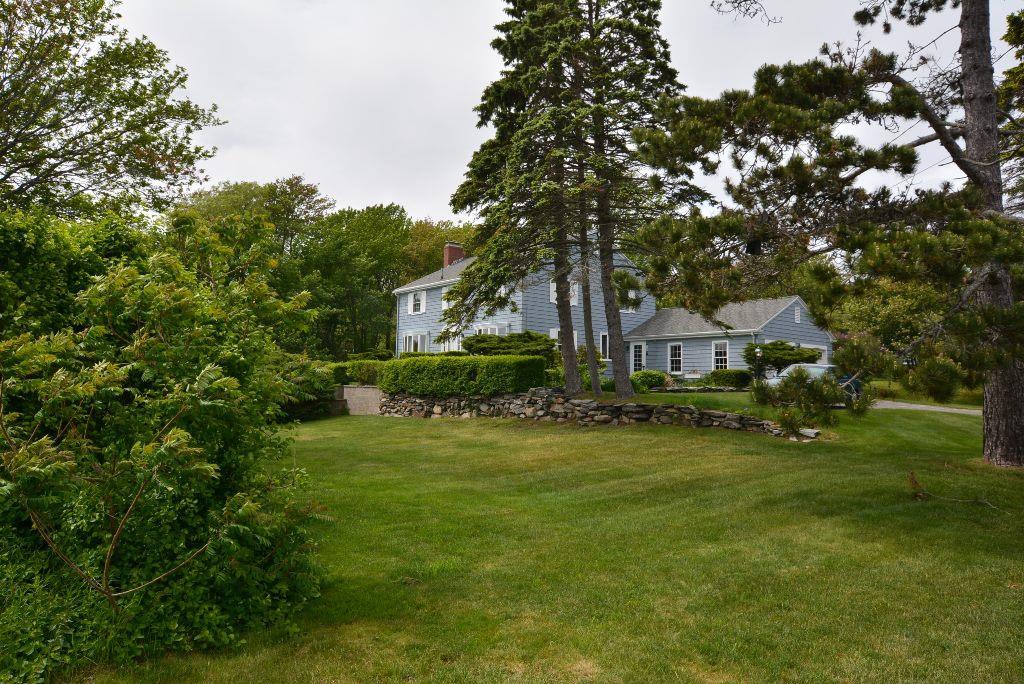 3 Point Road Cape Elizabeth, ME 04107 - Photo 4 of 35 Expansive yard. Lots of room to play...