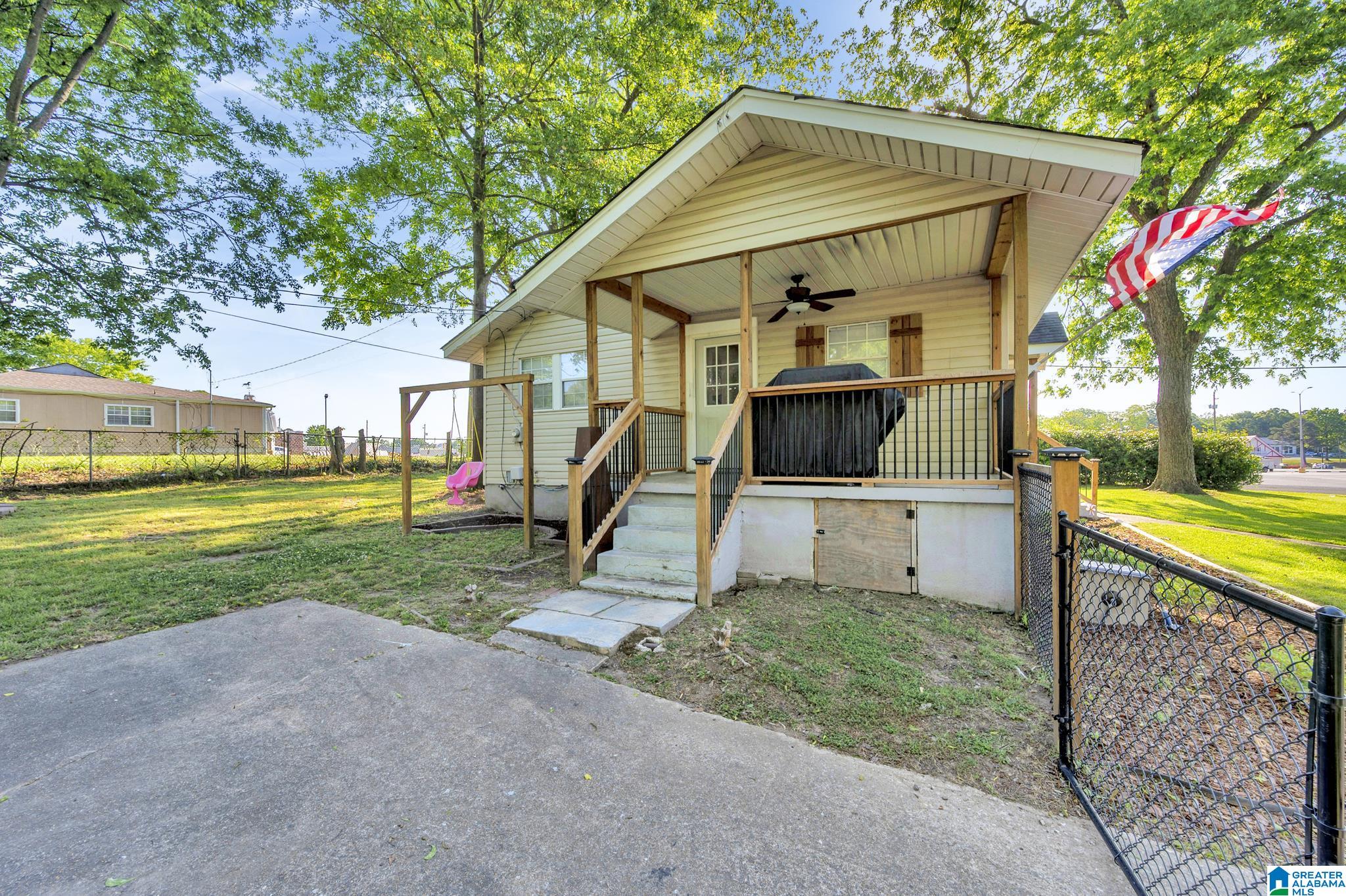 300 Westview Road Gardendale, AL 35071 - Photo 5 of 28