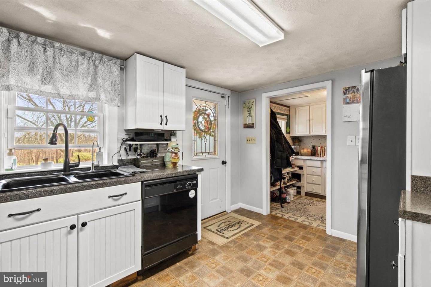 14174 Wolf Road Felton, PA 17322 - Photo 11 of 41 Gallery Image 11