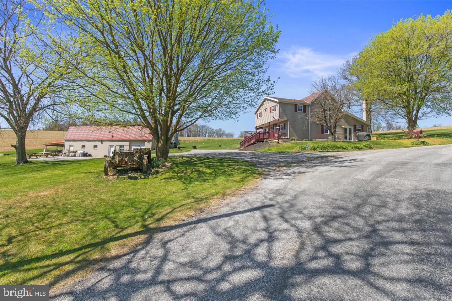 14174 Wolf Road Felton, PA 17322 - Photo 3 of 41 Gallery Image 3
