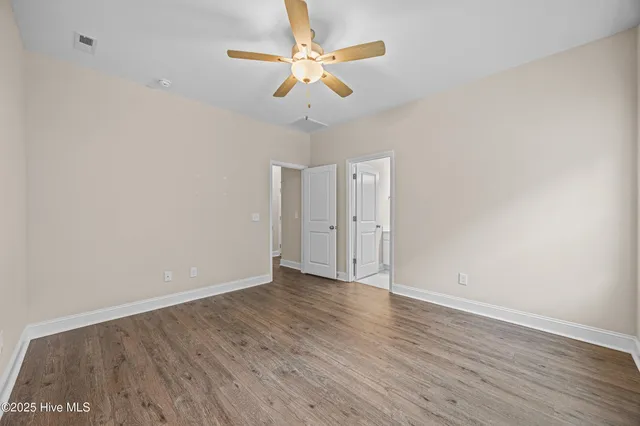 $289,900 | 139 Queens Haven Road, Hubert, NC 28539