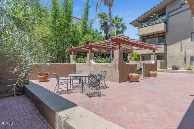 $768,000 | 960 San Pasqual Street, Unit 208, Pasadena, CA 91106