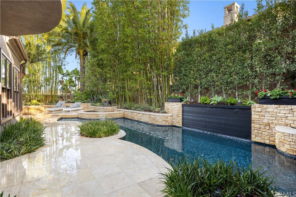 36 Palazzo Newport Beach, CA 92660 - Photo 4 of 19