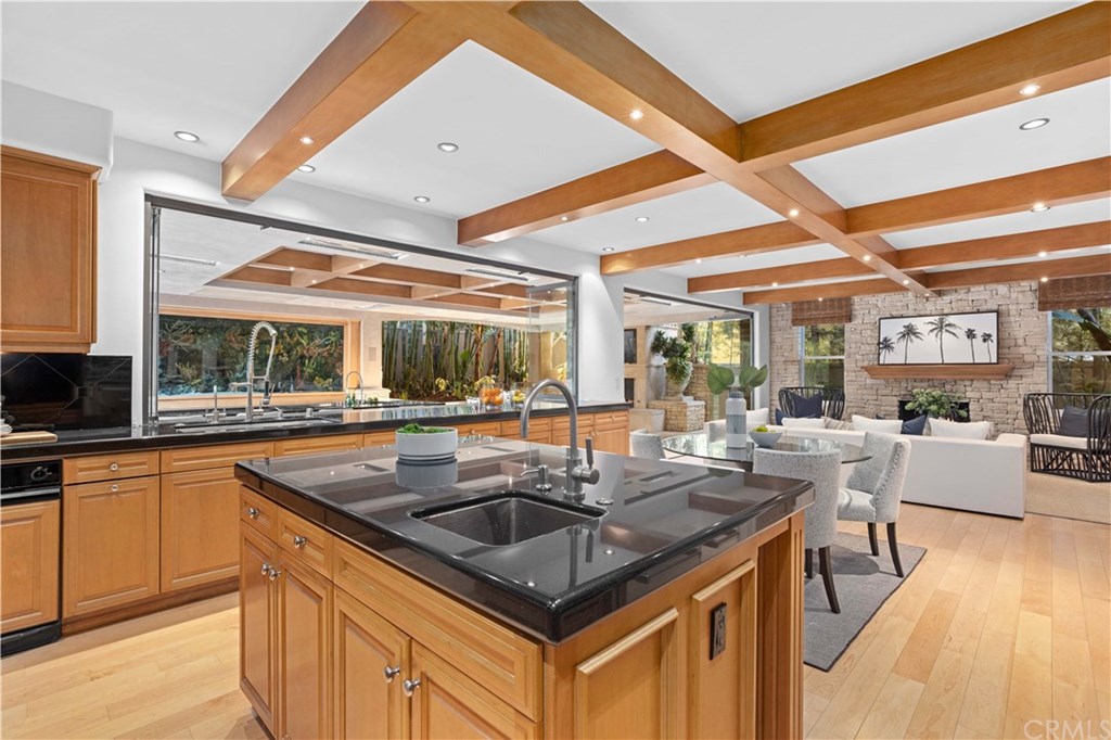 36 Palazzo Newport Beach, CA 92660 - Photo 6 of 19