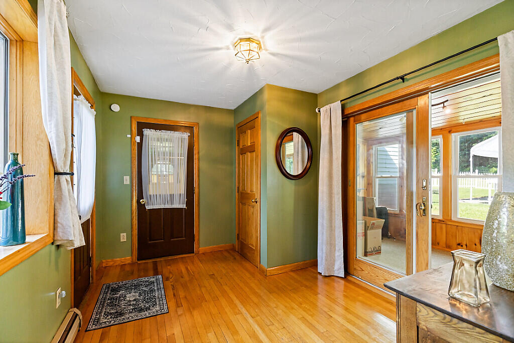 573 Augusta Road Belgrade, ME 04917 - Photo 24 of 63 24_BP5A3345_DxO_mls