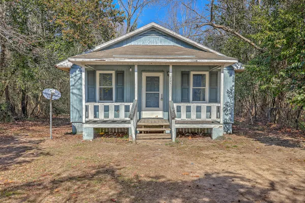 $77,500 | 225 Reardon Street, Manning, SC 29102