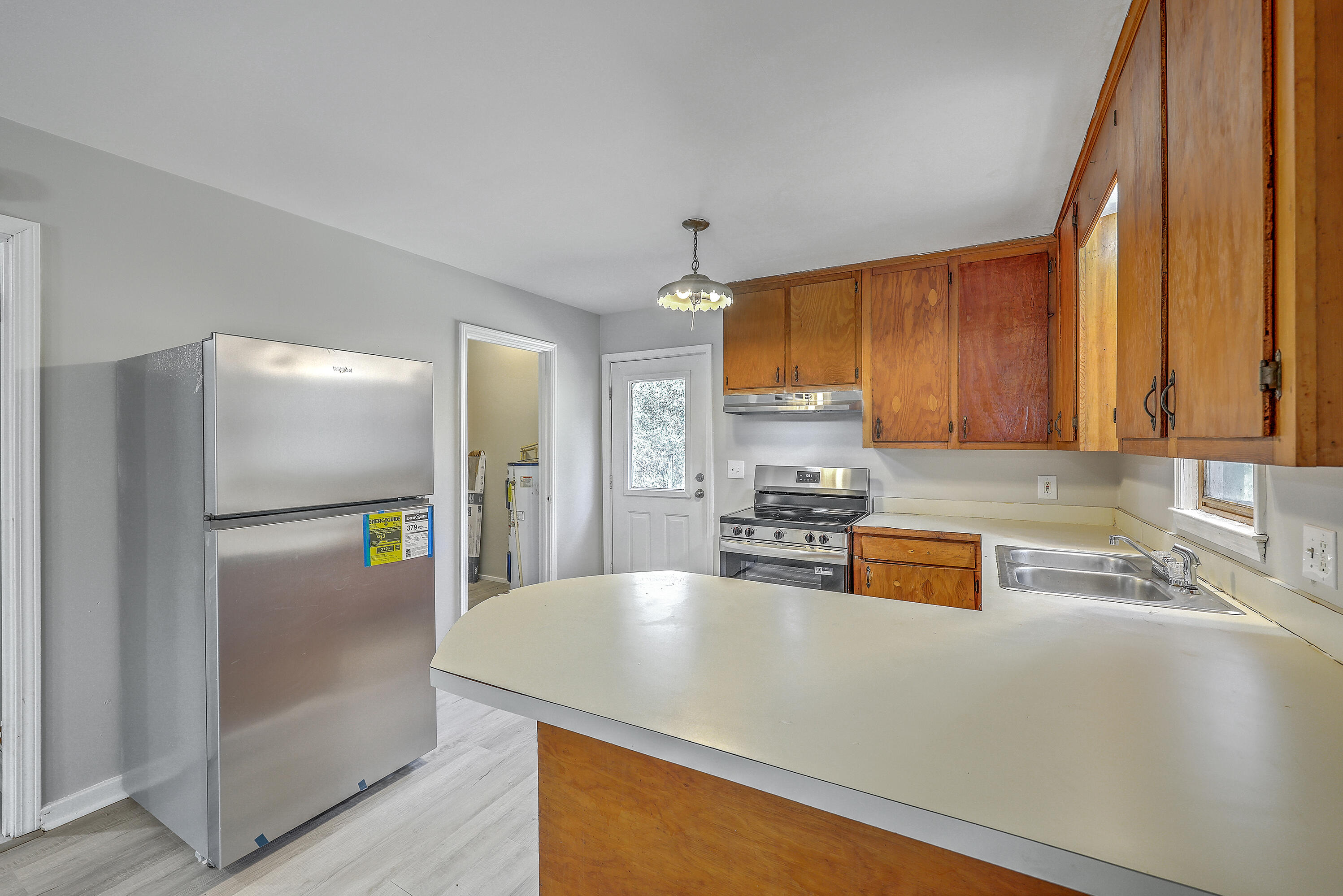 225 Reardon Street Manning, SC 29102 - Photo 13 of 26 ZYN_2679_80_81_82_83_84_85