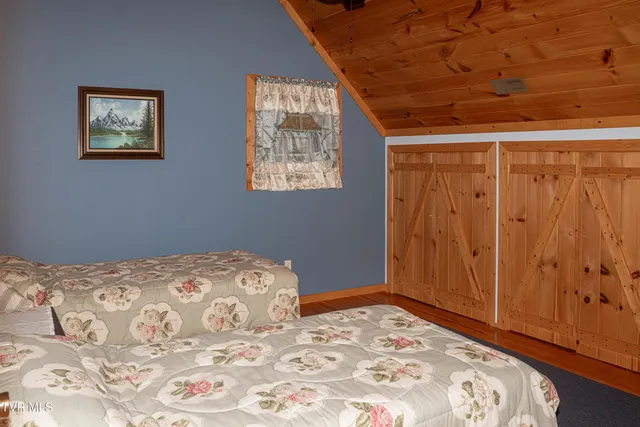 $649,900 | 13945 Asheville Highway, Greeneville, TN 37743