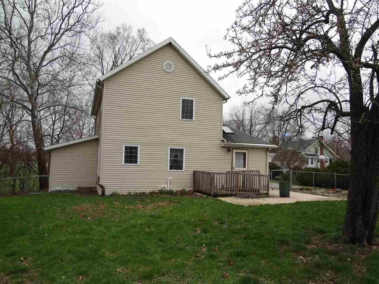 607 Clayton Street Rochester, IN 46975 - Photo 11 of 12 Gallery Image 11
