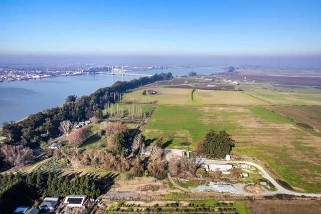 $2,500,000 | 16739 Highway 160, Isleton, CA 95641