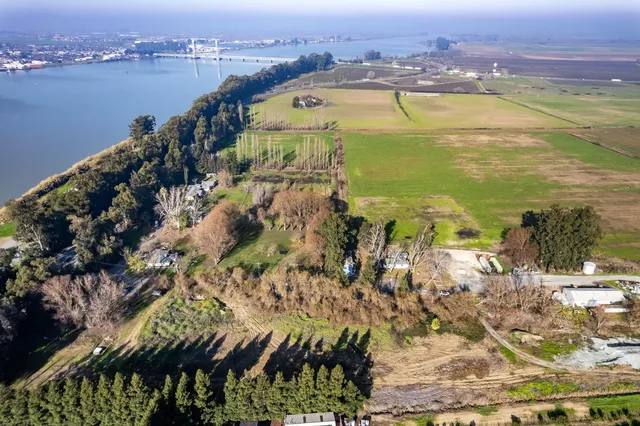 $2,500,000 | 16739 Highway 160, Isleton, CA 95641