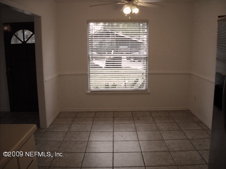 317 Seminole Road Atlantic Beach, FL 32233 - Photo 4 of 25 dining