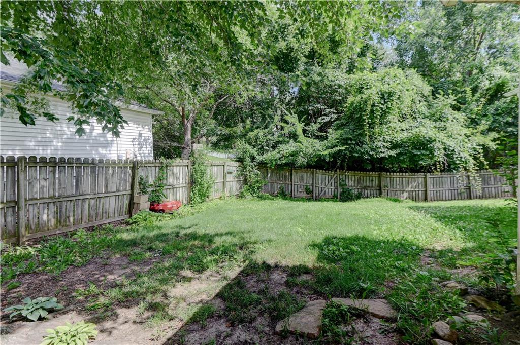 18008 East Whitney Road South Independence, MO 64057 - Photo 32 of 35