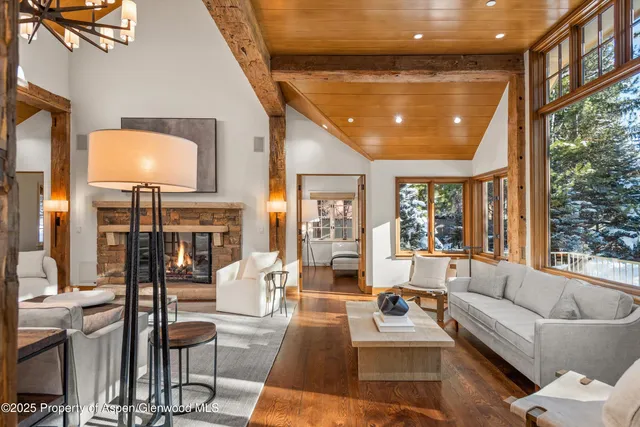 $18,900,000 | 721 West North Street, Aspen, CO 81611