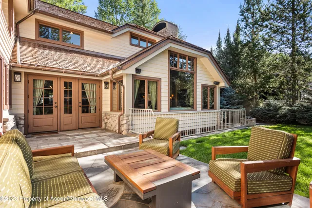 $18,900,000 | 721 West North Street, Aspen, CO 81611