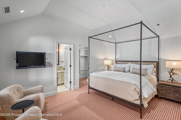 $18,900,000 | 721 West North Street, Aspen, CO 81611