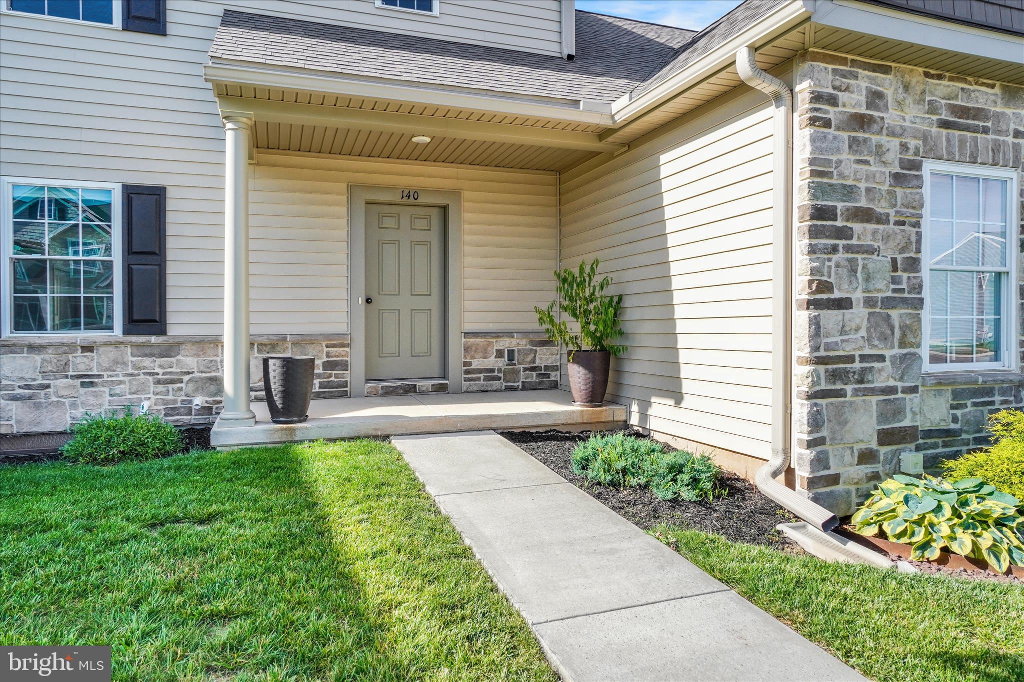 140 Ridgefield Drive Elizabethtown, PA 17022 - Photo 4 of 29