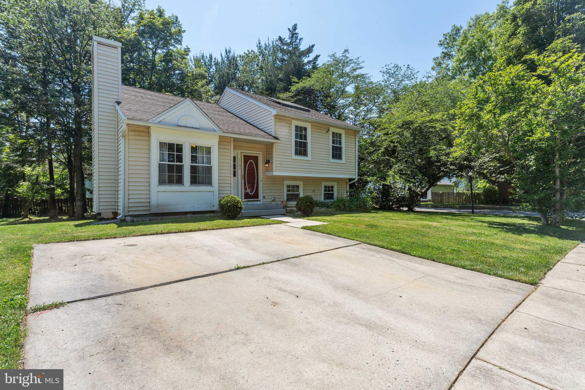 1103 Marksworth Road Baltimore, MD 21207 - Photo 3 of 19