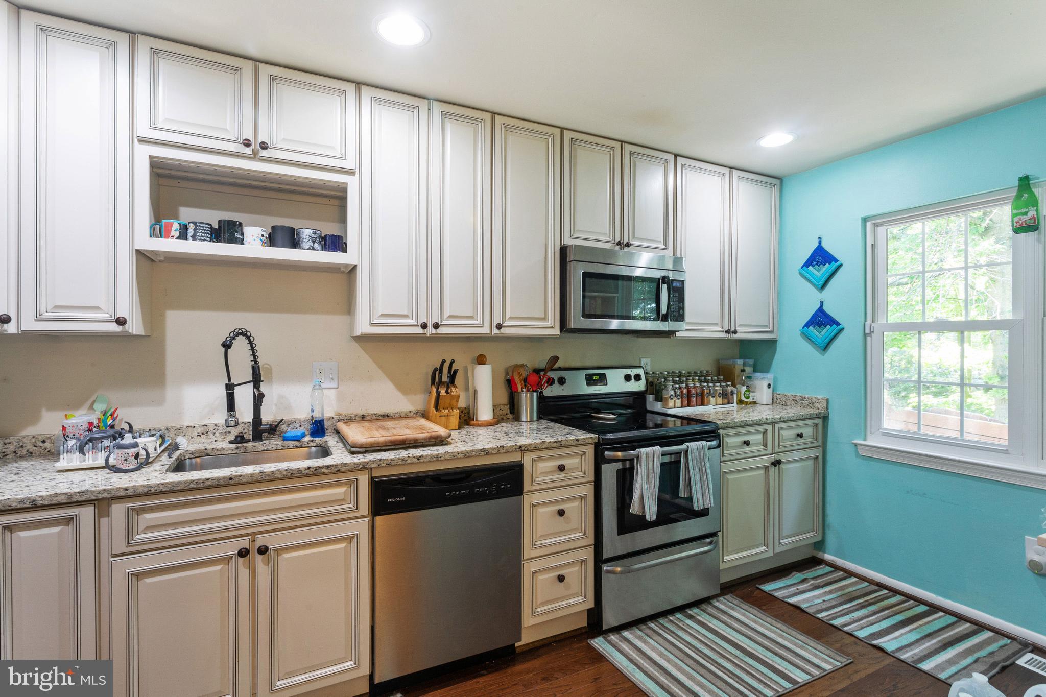 1103 Marksworth Road Baltimore, MD 21207 - Photo 5 of 19