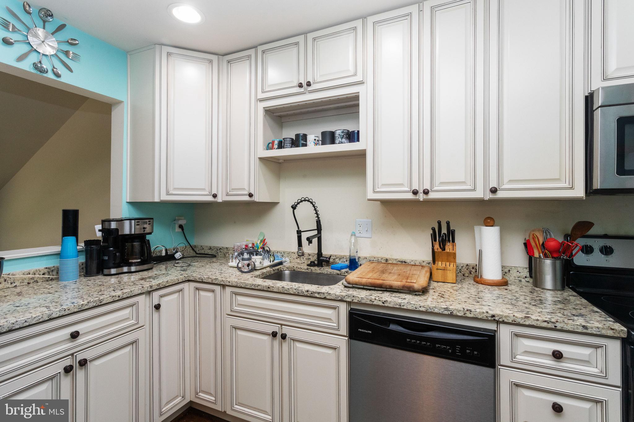 1103 Marksworth Road Baltimore, MD 21207 - Photo 6 of 19