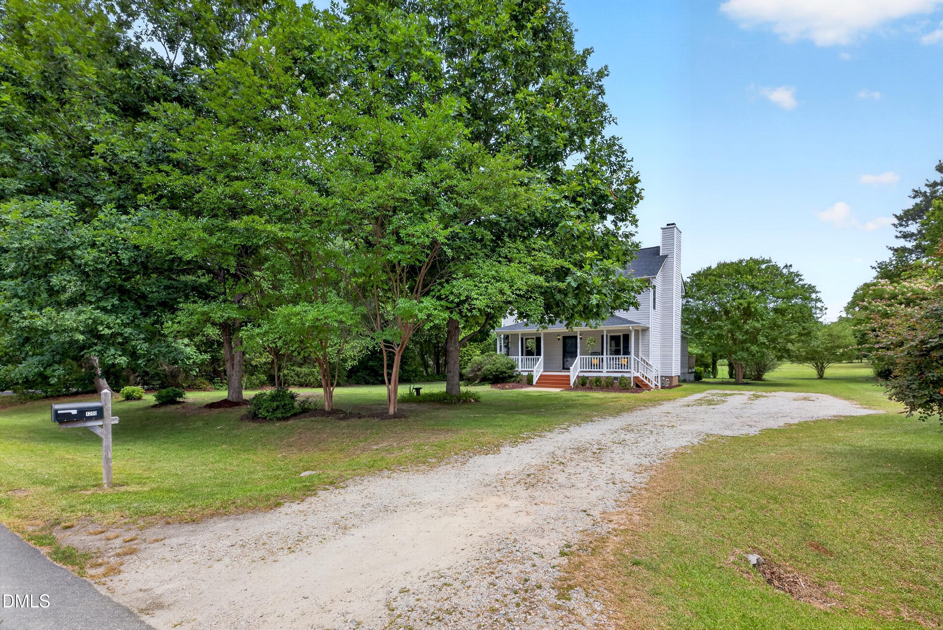 1200 Kerrigan Lane Raleigh, NC 27603 - Photo 38 of 63 Scene-49