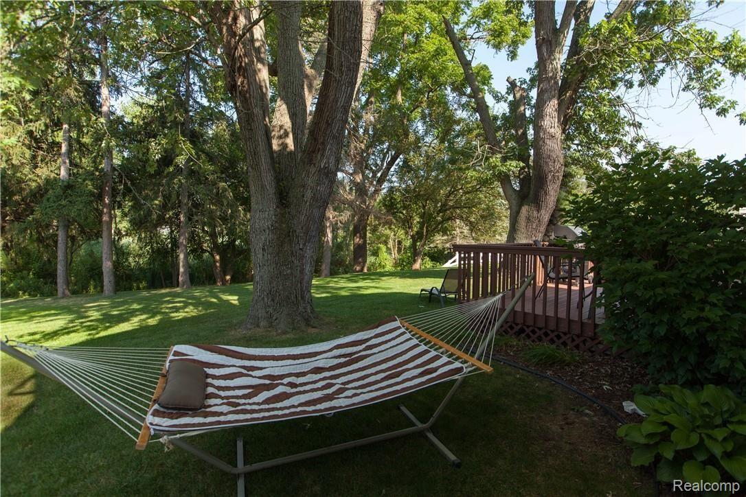 8980 Buchanan Road Brighton, MI 48116 - Photo 9 of 22 8980 Buchanan - Brighton-7.jpg