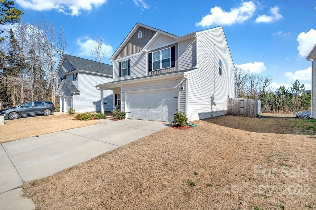 2804 Yurman Road, Unit 6 Charlotte, NC 28214 - Photo 5 of 35 Gallery Image 5