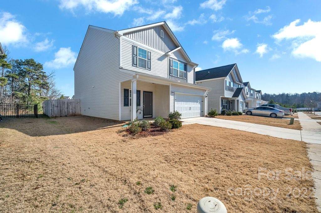 2804 Yurman Road, Unit 6 Charlotte, NC 28214 - Photo 6 of 35 Gallery Image 6