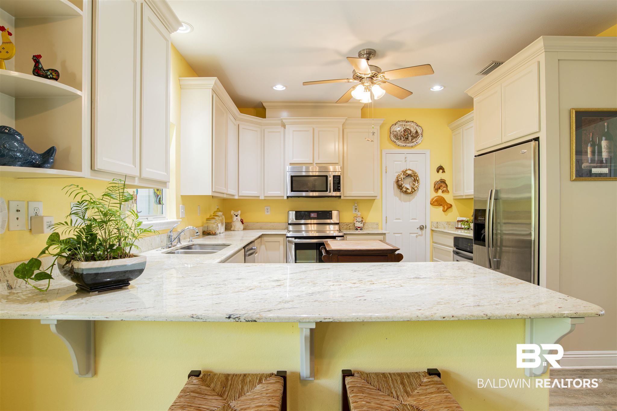 329 West Fort Morgan Road Gulf Shores, AL 36542 - Photo 3 of 26 Kitchen