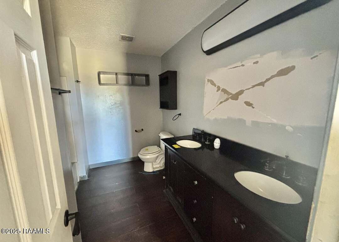 326 Country Village Drive Raceland, LA 70394 - Photo 11 of 27 IMG_8810