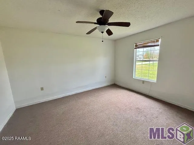 $127,500 | 326 Country Village Drive, Raceland, LA 70394