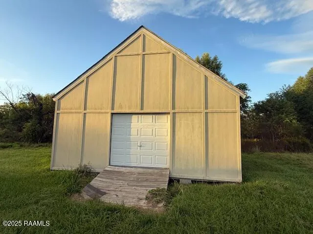 $127,500 | 326 Country Village Drive, Raceland, LA 70394