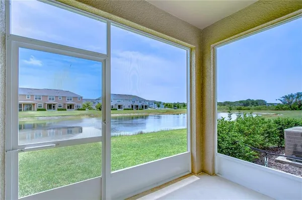 $2,500 | 11927 Sky Acres Terrace, Bradenton, FL 34211