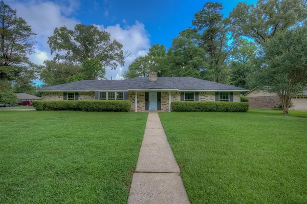 $285,000 | 8401 Dogwood Trail, Haughton, LA 71037