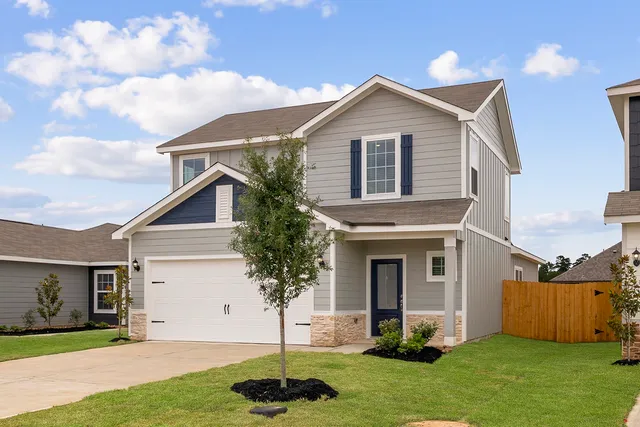 $319,900 | 21632 Lotus Elm Street, Montgomery, TX 77316