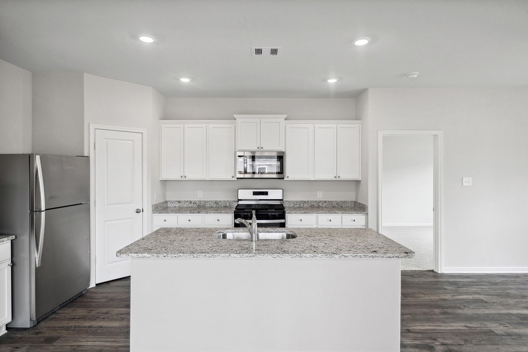 21632 Lotus Elm Street Montgomery, TX 77316 - Photo 15 of 25