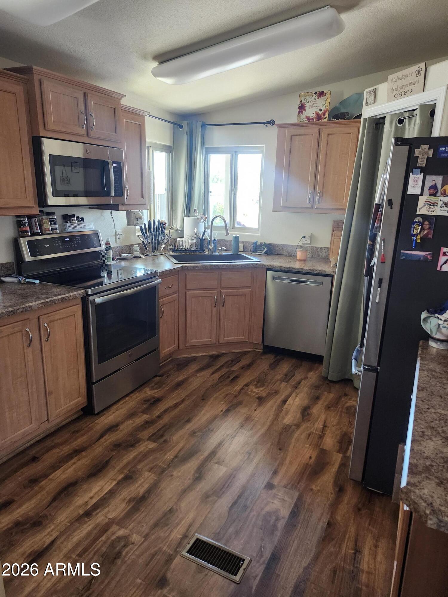 535 South Alma School Road, Unit 64 Mesa, AZ 85210 - Photo 2 of 7 kitchen