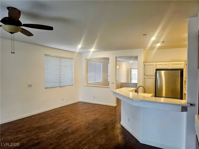 $2,400 | 2266 Surrey Meadows Avenue, Henderson, NV 89052